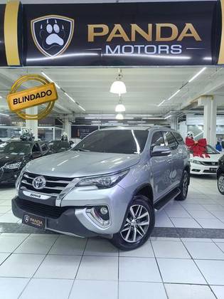 TOYOTA HILUX 2.8 4X4 CS 16V TURBO DIESEL 2P MANUAL TOYOTA HILUX 2.8 4X4 CS 16V TURBO DIESEL 2P MANUAL